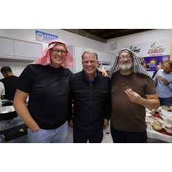 Uma atmosfera árabe na reunião da Itaqui Associação de Amigos e Empresários